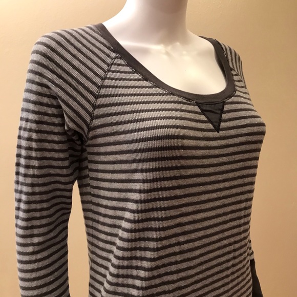 Victoria’s Secret Striped Pajama Top Long Jane - Picture 3 of 14
